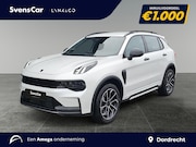 Lynk & Co 01 - 1.5 Core | Stoelverwarming | Apple Carplay | 360 graden came