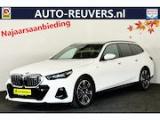 BMW i5 - eDrive40 M Sport 84 kWh Panorama / HUD / ACC / CarPlay / Bow