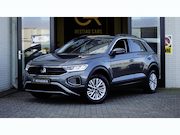 Volkswagen T-Roc - 1.5 TSI Life AUTOMAAT|ACC|BEATS|CAMERA|CARPLAY|DAB|KEYLESS|S