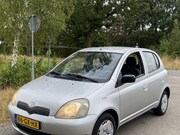 Toyota Yaris - 5Deurs 1.3-16V VVT-i Luna