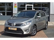 Toyota Verso - 1.8 VVT-i Business Navi Airco Panodak Camera Km 134.200