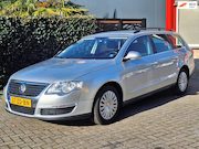 Volkswagen Passat - Variant 1.6 FSI Comfortline