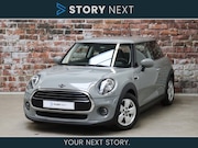 MINI Cooper - Hatchback Business 3 deurs / Airconditioning / Regensensor /