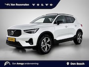 Volvo XC40 - 2.0 B4 Plus Dark | Trekhaak | Panoramadak | Stoelverwarming