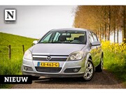 Opel Astra - 1.8 Cosmo |Automaat |Navi |Cruise |Trekhaak|Airco