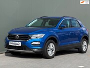 Volkswagen T-Roc - 1.0 TSI Style / Navi / Moderne SUV met hoge zit