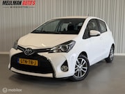 Toyota Yaris - 1.0 VVT-i Lease Bi-Tone
