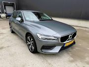 Volvo V60 - 2.0 B3 Momentum Advantage