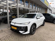 Volkswagen T-Roc - 1.5 eTSI R-Line MODEL 2026 Business 150PK / ACHTERUITRIJCAME