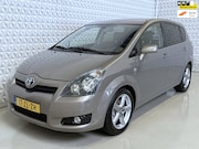 Toyota Verso - 2.2 D-4D Luna APK/AIRCO/CRUISE/NAVI/TREKHAAK (2008)