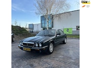 Jaguar Sovereign - 3.2 V8 / Nette auto / APK oktober 2026
