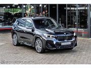 BMW X1 - xDrive25e M-Sport | Pano | Head-up | 20 inch