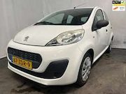 Peugeot 107 - 1.0 Access Accent - Schadeauto!