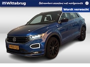 Volkswagen T-Roc - 1.5 TSI R-Line / Digitaal dashboard / Pano / Trekhaak / Came
