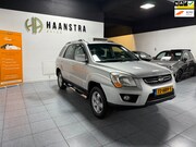 Kia Sportage - 2.0 CVVT X-ecutive 146.895 Km NAP NW Banden! Trekhaak.