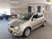 Hyundai i20 - 1.2i i-Motion Apk Nieuw, 2e eigenaar, Airco, E-Ramen, N.A.P,