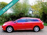 Toyota Avensis - Wagon 1.8 VVTi Automaat 2e eig. Clima PDC Trekhaak 1600kg.