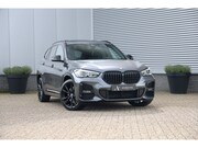 BMW X1 - xDrive25e 220pk M-Sport Pano|Trekh|Memory|H&K|HUD|Leder