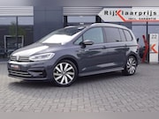 Volkswagen Touran - 1.5 TSI DSG R-Line / 7 Persoons/Navi / Camera / trekhaak weg