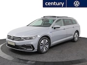 Volkswagen Passat - Variant 1.4 TSI PHEV GTE Business / Pano-Dak / Trekhaak / Cl