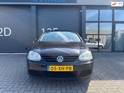 Volkswagen Golf - 1.6 FSI Optive 4