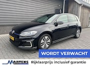 Volkswagen Golf - 1.4 TSI PHEV GTE Trekhaak Led koplampen ACC Navigatie Parkee