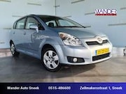 Toyota Verso - 1.8 16v VVT-i Sol /Trekhaak/Parkeersensoren/Automa