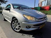 Peugeot 206 - CC 1.6-16V BJ 2008 MET 17 INCH CABRIO NIEUWE BANDEN