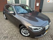 BMW 1-serie - 116i Business+ / Leder / Navi / PDC / Stoelverwarming
