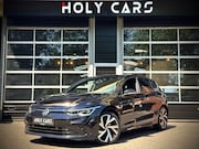 Volkswagen Golf - 8 1.5 eTSI R-Line | LED | CAMERA | SFEERVERLICHTING | CARPLA