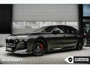 BMW 7-serie - M760e xDrive MSport Pro|Theatre|B&W|Skylounge