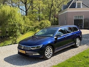 Volkswagen Passat - 2.0 TDI Comfortline Bussines 150PK DSG Half leer / TH #RIJKL