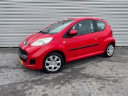 Peugeot 107 - 1.0-12V XS bouwjaar 2009 met airco / toerenteller / nw apk