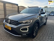 Volkswagen T-Roc - 1.5 TSI Sport CLIMA/ PANO/ DIGI DASH/ LM VELGEN