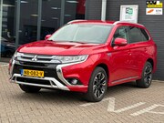 Mitsubishi Outlander - 2.0 PHEV Premium/2de EG/CAMERA/TEREKHAAK/NAP