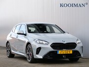 BMW 1-serie - 116 automaat 123pk M Sportpakket Pro Stoelverwarming / Camer