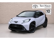Toyota Aygo X - 1.0 VVT-i 72PK MT JBL | JBL Premium Sound systeem | Achterui