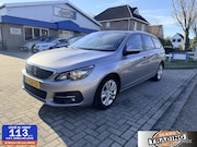 Peugeot 308 - 1.2 PureTech Blue Lease Executive