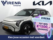 Kia EV3 - Plus Advanced 81.4 kWh - Schuif-/kanteldak - Stoel-/stuurver