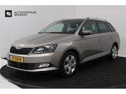 Skoda Fabia - Combi 1.2 TSI Style Business (TREKHAAK, STOELVERWARMING, NAV