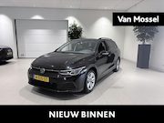 Volkswagen Golf - Variant 1.0 TSI Life | Carplay | Navigatie | Parkeersensoren