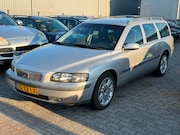 Volvo V70 - 2.4 Comfort Line Airco Youngtimer APK 02-2027