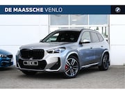 BMW X1 - sDrive20i M Sport Automaat / Panoramadak / Trekhaak / Sports