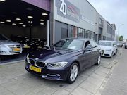 BMW 3-serie - 320i High Executive