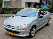 Peugeot 206 - CC 2.0-16V Roland Garros