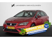 Seat Leon - ST 1.5 TSI FR Business Intense Panoramadak Camera Trekhaak a
