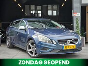Volvo V60 - 1.6 T3 R-Design|2e eig|NAP|AUT|PDC|Trekhaak|Cruise