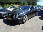 Mercedes-Benz CLK-Klasse - 200 Avantgarde apk 1-3-2027 rijd normaal voor hobbyist zie f