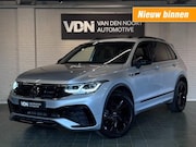 Volkswagen Tiguan - 1.5 TSI R-Line Business Black Style Pano Trekhaak Camera 19'