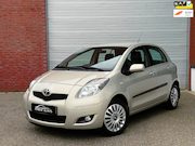 Toyota Yaris - 1.3 VVTi Aspiration| AUTOMAAT| NAP| AIRCO| NEW APK| 2E EIG